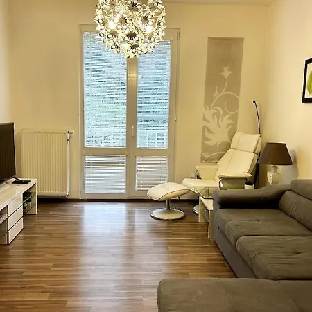 Apartmantonki V Centre Mesta Piest'any